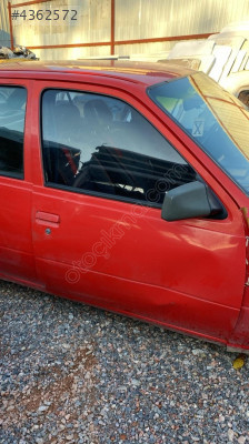 opel kadett sağ ön kapı dolu