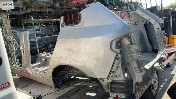 RENAULT KOLEOS SOL ARKA ÇAMURLUK ÇEVİK OTO ÇIKMA