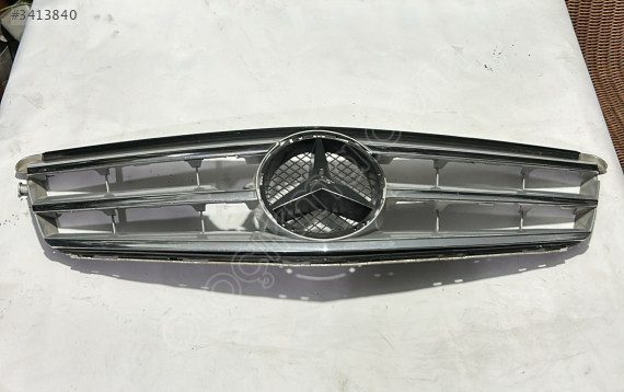 MERCEDES BENZ C SERİSİ ÖN PANJUR
