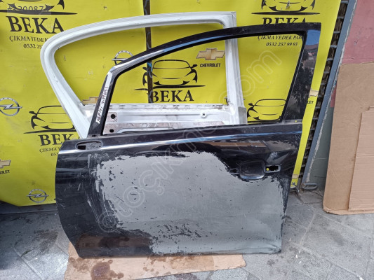OPEL CORSA D SOL ÖN KAPİ ÇIKMA ORJİNAL YEDEK PARÇA