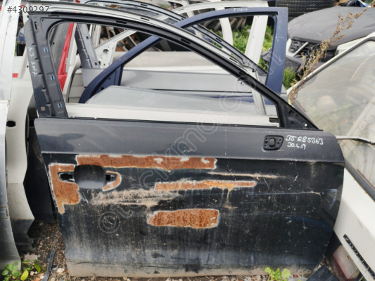 2017 AUDI A3 SAĞ ÖN KAPI