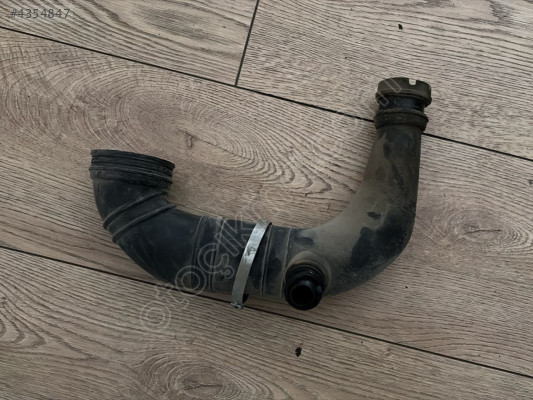 Fiat SİENA TURBO BORUSU