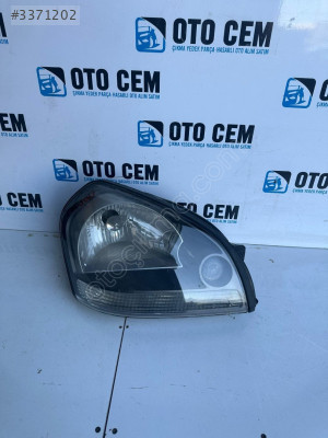OTO CEM'DEN ÇIKMA HYUNDAİ TUCSON SAĞ FAR (2004-2010)