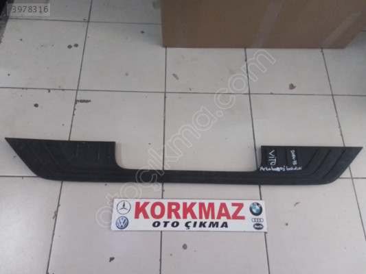 MERCEDES VİTO W447 ARKA BAGAJ BAKALİTİ 2014-2018