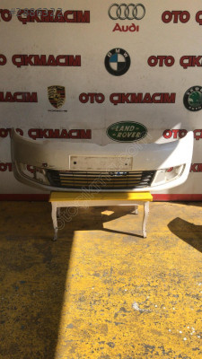 VW Caddy Modeli İçin Ön Tampon - Oto Çıkma Parçaları