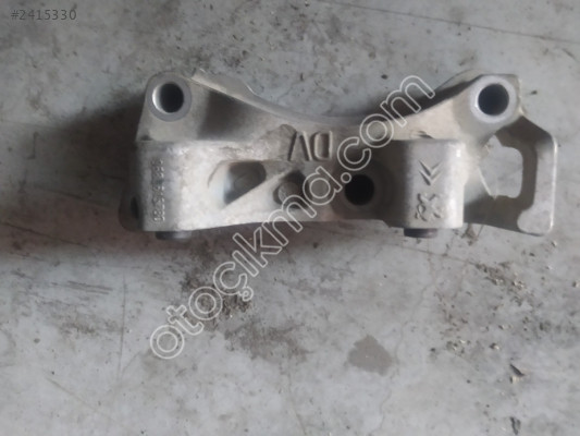 Peugeot partner Tepee van 2017 9680615780