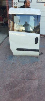 fiat doblo sağ sürgülü kapı sefalılar oto cıkma