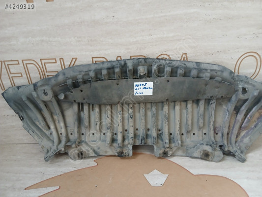 MERCEDES W205 ALT MUHAFAZA