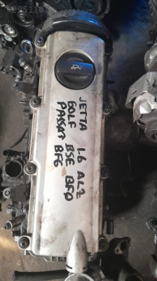 vw Jetta golf passat alz motor külbütör üst kapağı