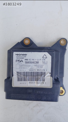 Peugeot 408  airbag beyni sıfır orjinal sökme dkn 9849840280