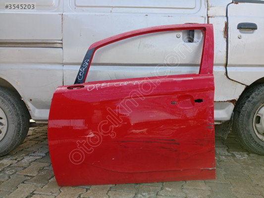 Opel Corsa sol ön kapı çıkma orjinal