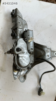 2006 FORD FİESTA ÇIKMA ARKA  SİLGEÇ MOTORU YEDEK PARÇALARI