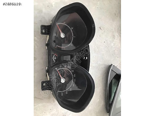 FORD FİESTA 1.4 dizel 2010 kilometre saati çıkma orjinal