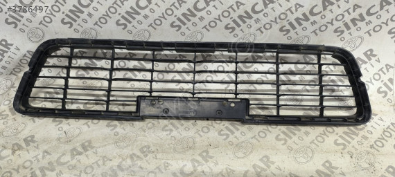 TOYOTA HİLUX 2015 2018 ÖN TAMPON IZGARASI ÇIKMA 53112-0K120
