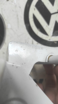 1K4833412N Golf 6 sağ arka kapı alt menteşesi