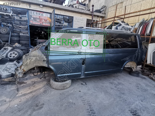 VOLKSWAGEN TRANSPORTER T5 T6 SOL YAN DUVAR SACI SOL ÇAMURLUK