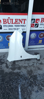 Nissan Micra sağ ön çamurluk orijinal çıkma