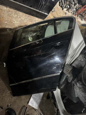 VOLKSWAGEN PASSAT B6 SOL ARKA KAPI