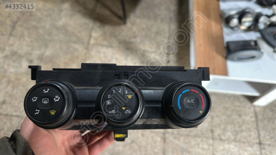 2017-2021 DACİA DUSTER KLİMA KONTROL PANELİ ORJ ÇIKMA