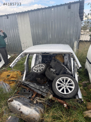 RENAULT MEGANE 4 ÇIKMA TAVAN ARKA KASA KUPA