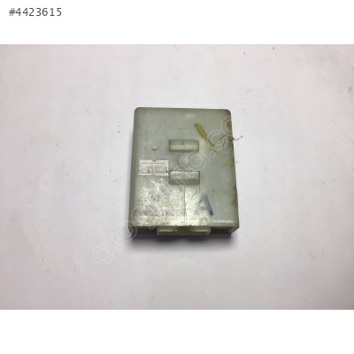 Nissan Almera 1.4 Merkezi Kilit Sistemi 284501N003