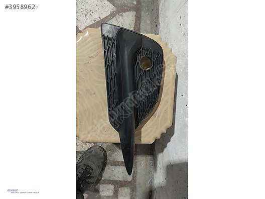 NISSAN QASHQAI SAĞ ÖN TAMPON IZGARASI ORİJİNAL