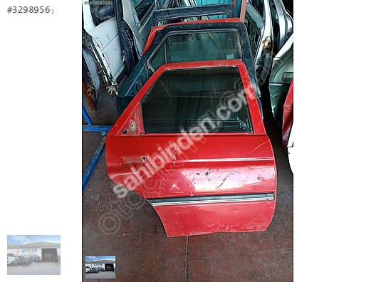 OTO CEMDEN ÇIKMA FORD ESCORT SAĞ ARKA KAPI