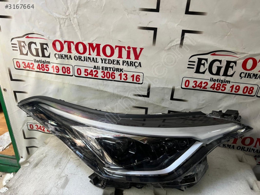 TOYOTA C-HR FULL LED MERCEKLİ SAĞ FAR ORJİNAL HATASIZ