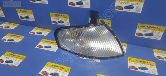 Mazda 323 1.5 Familia Sağ Sinyal