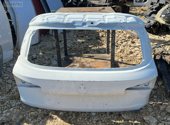 FIAT EGEA CROSS BAGAJ KAPAĞI ÇIKMA ÇEVİK OTO