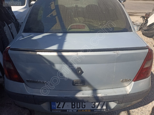 Renault Clio 1-2 Sedan Arka Bagaj Kapağı Dolu