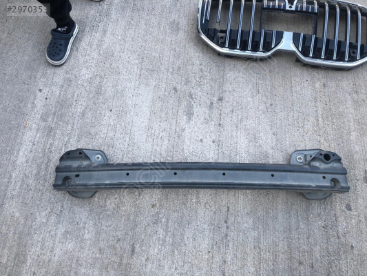 VOLVO XC60 ARKA TAMPON DEMİRİ 31448304