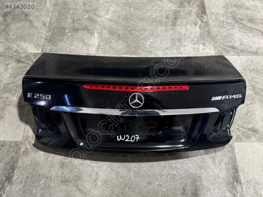 MERCEDES E250 W207 BAGAJ KAPAĞI HATASIZ ÇIKMA EGE OTOMOTİV BURSA