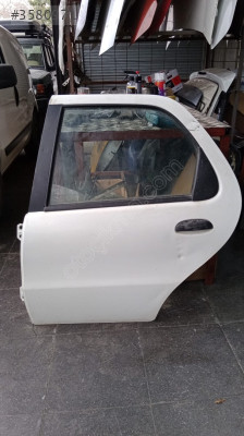 Fiat Palio  sol arka kapı dolu hatasız orijinal