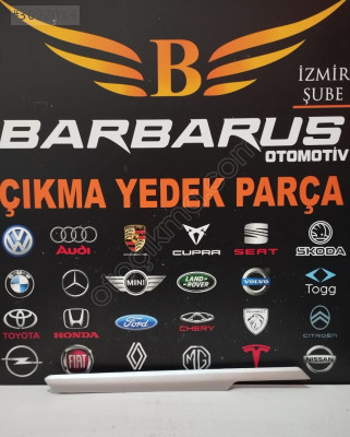 VOLKSWAGEN PASSAT B8 SAĞ ARKA KAPI İÇ DÖŞEME ÇUBUĞU