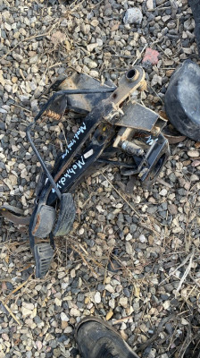 Mahindra pedal takımı