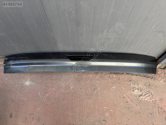 FORD KUGA BAGAJ TUTAMAK PLASTİĞİ  ÇIKMA ORJİNAL GV4BS423A40A