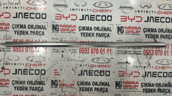 NİSSAN QASHQAİ J12 ARKA ORTA TAMPON NİKELAJI ÇIKMA YEDEK PARÇA