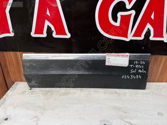 Volkswagen Toc sol arka kapı çıtası bandı 22434804.2017 2020