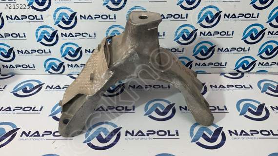 8K0199308BE AUDİ A4 A5 MOTOR KULAĞI 2008/2014