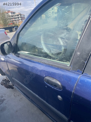 Fiat albea sol ön kapı