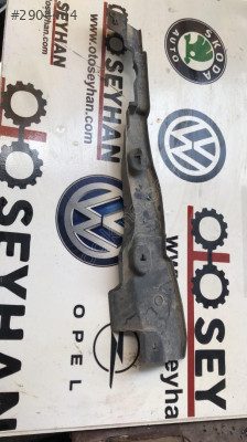 55752-0D040 Toyota Yarıs 2015 üst torpido plakası silecek motoru