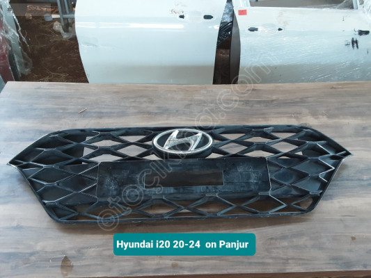 Hyundai i20 20-24  on Panjur