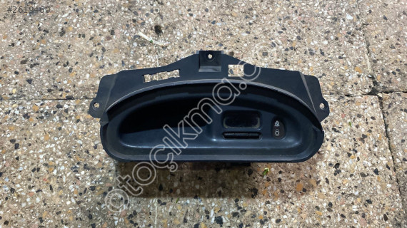 1999 MEGANE 1 GÖĞÜS ORTA BİLGİ PANOSU ORJ ÇIKMA