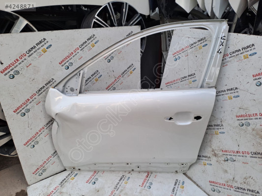 Citroen c4x sol ön kapı (hasarlı ürün)