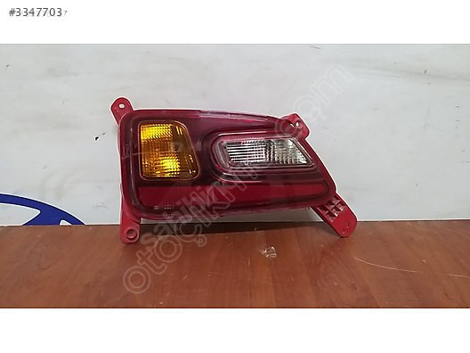 HYUNDAİ KONA SOL ARKA SİS FARI (92405-J401)