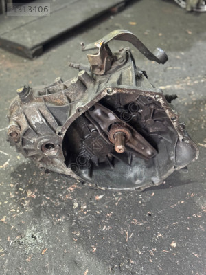 Mercedes Vito Alttan Kulaklı Şanzıman