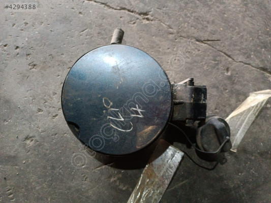 RENAULT CLİO 4 DEPO KAPAĞI