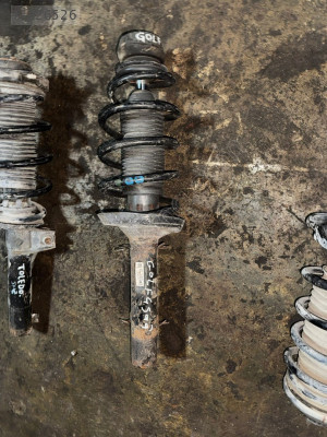 VOLKSWAGEN GOLF 4 AMORTİSÖR SAĞ