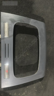 2013 FORD CONNECT 1.8 75 LİK E5 DÖRTLÜ FLANŞÖR VE TEYP ÇERÇEVESİ